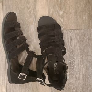 Brash Shoes Size 8 Black
